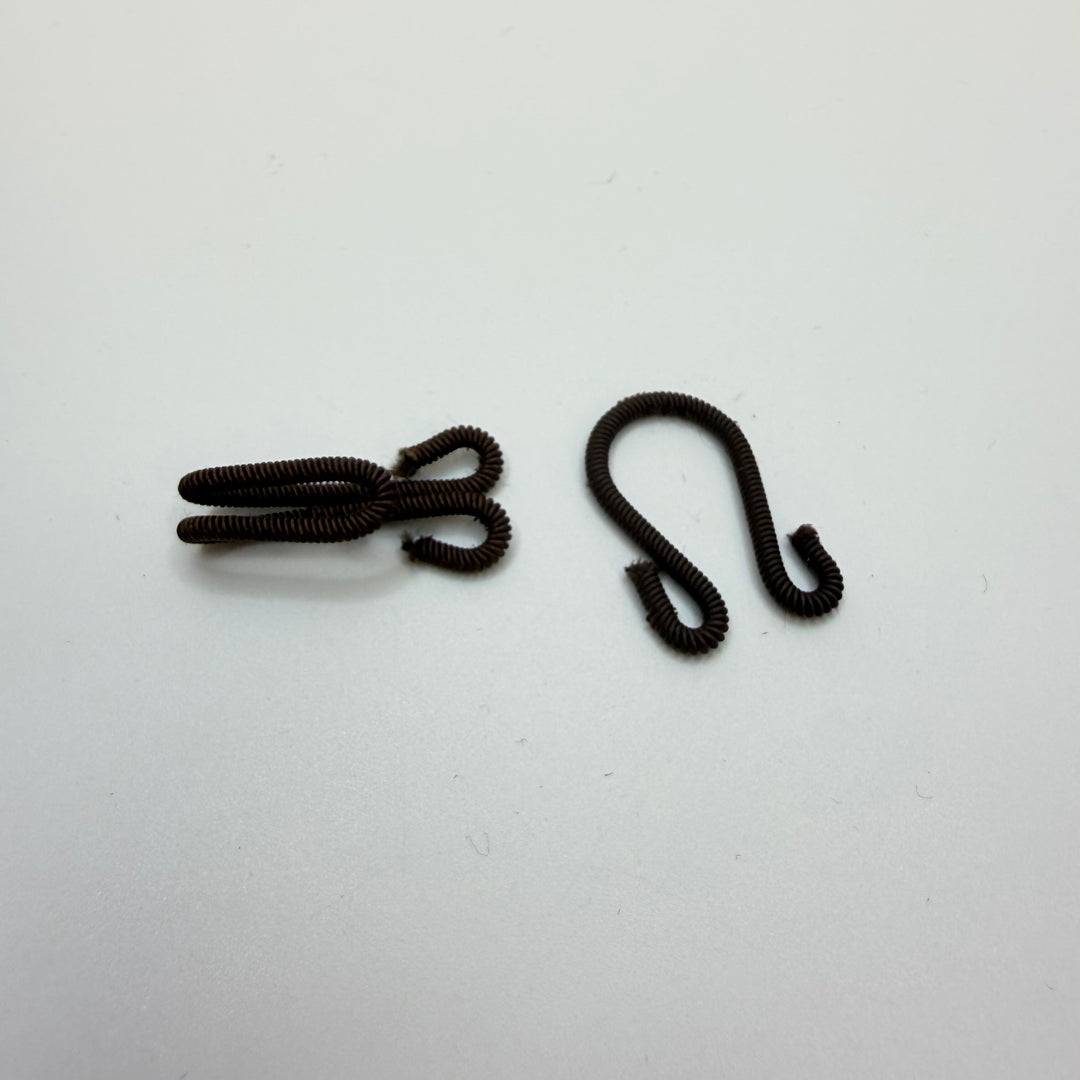 Hook And Eye Button - 15MM Fabric Covered - Dark Brown