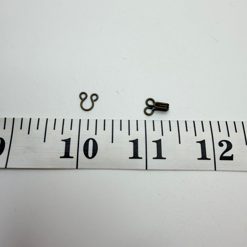 Hook And Eye Button - 10MM Metal - Brass - 10 Pack