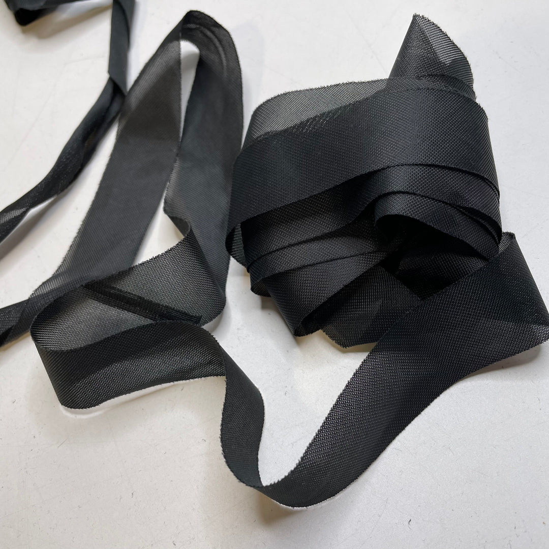 1" Continuous Woven Bias Tape - Black - 3M Bundle
