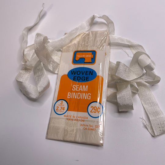 ½" Continuous Woven Tailorform Bias Tape - Cream - 2.74M Package