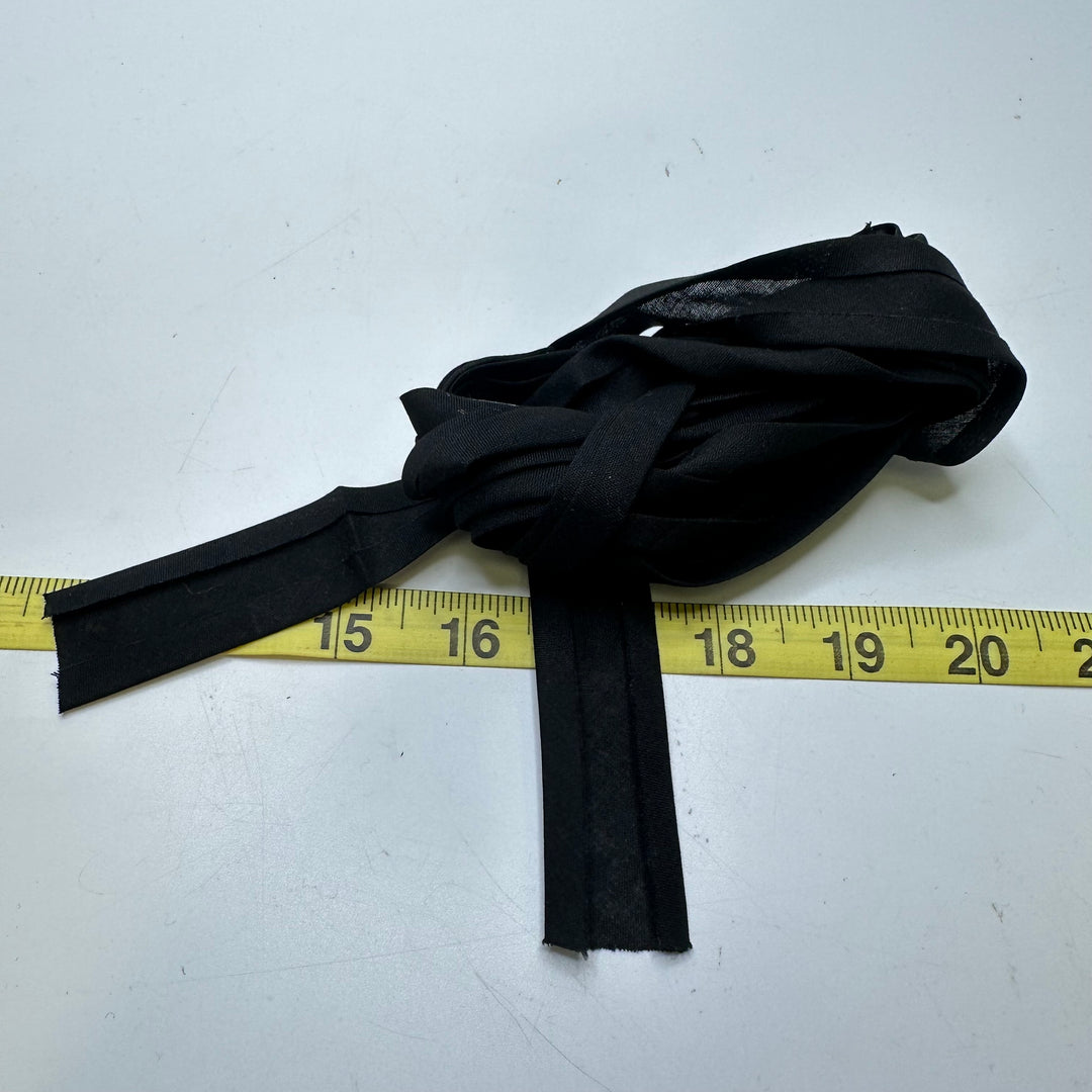 1 ⅒" Single Fold Woven Bias Tape - Black - 3M Bundle