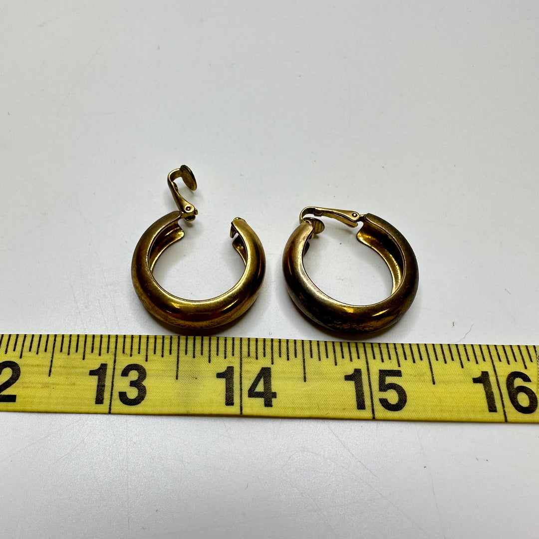 Clip On Hoop Earrings Costume Jewelry - Gold - Individual