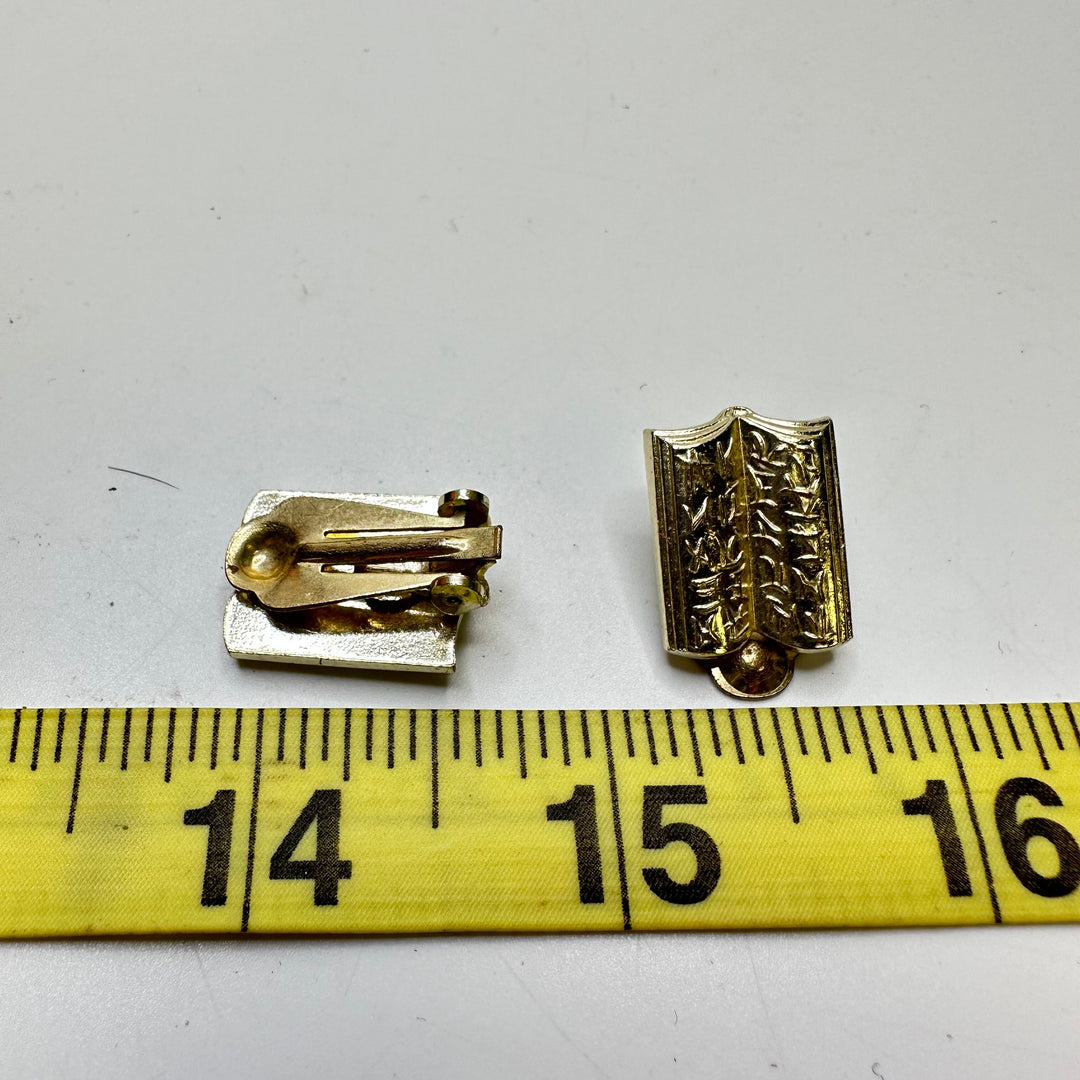 Clip On Earrings Costume Jewelry - Silver - Individual