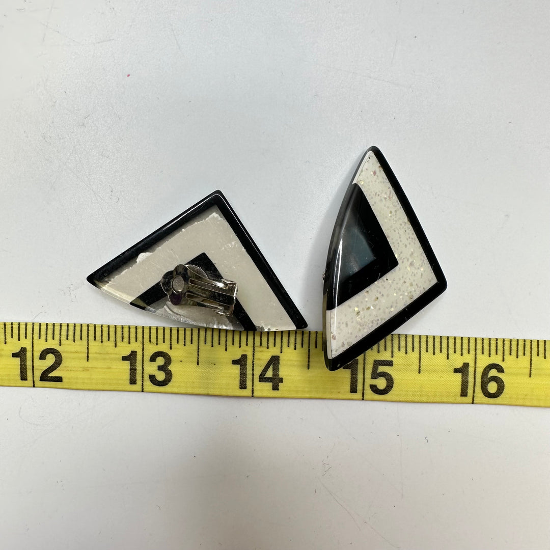 Enamel Clip On Earrings Costume Jewelry - Black/White - Individual