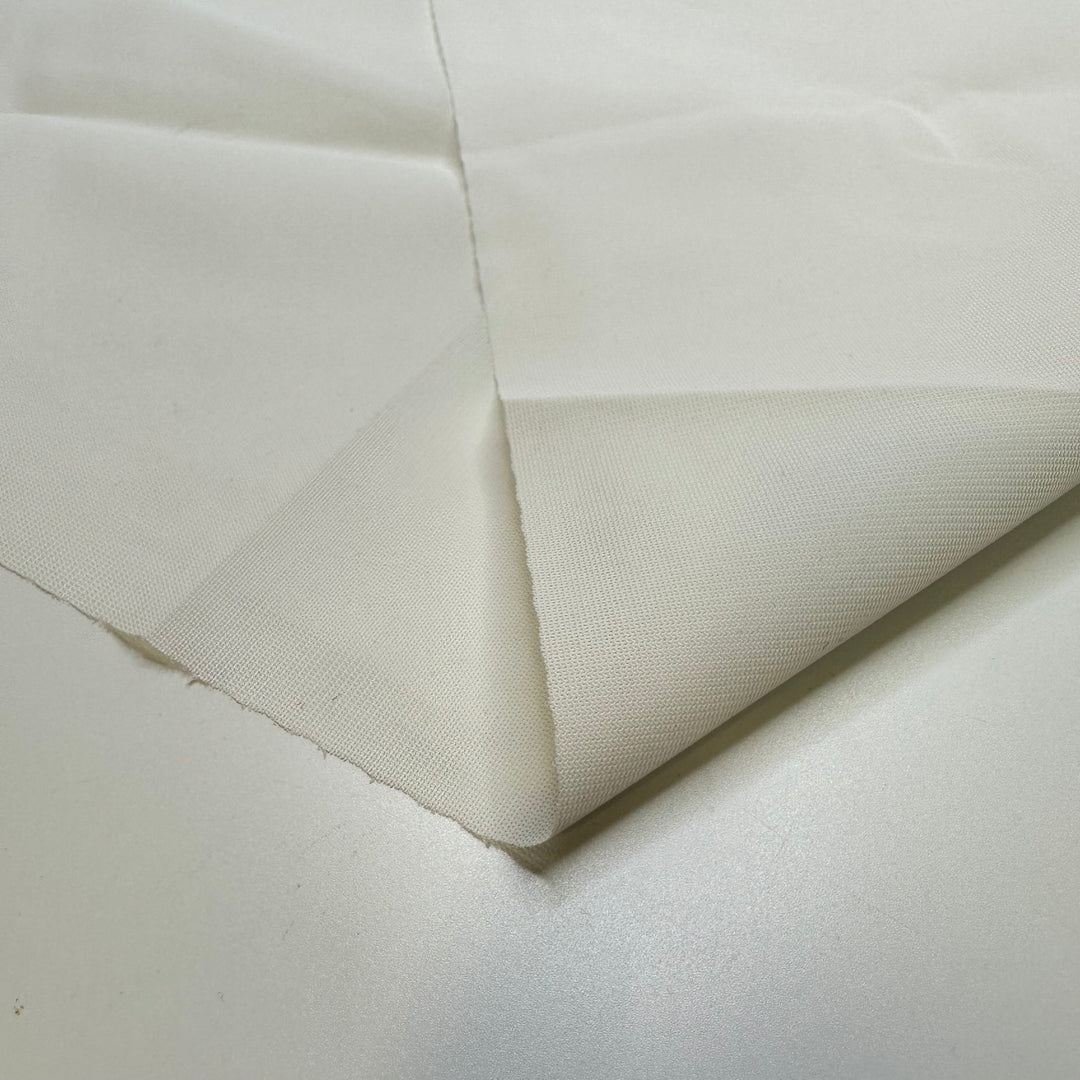 Using Too Much Starch - Interfacing Synthetic Blend Woven - White - 1.5M Bundle - FABCYCLE Deadstock and Sustainble Fabrics and Sewing Supplies