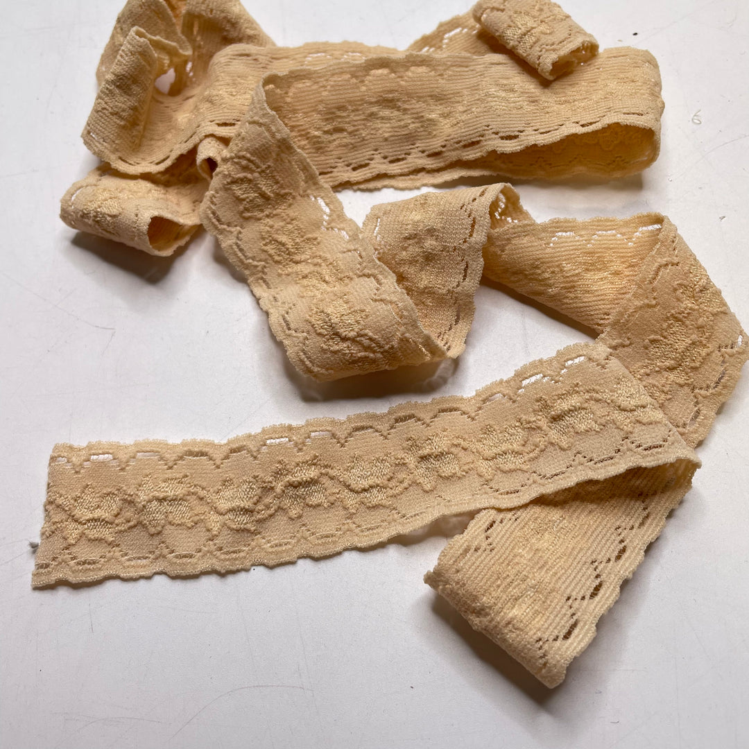 1 ¼" Lingerie Elastic - Beige - 1.1M Bundle