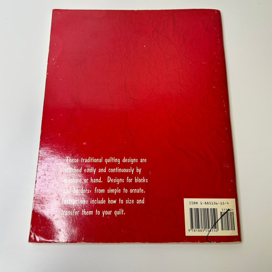 Easy Traditional Quilting Book Books - Red Multi - Individual - FABCYCLE Deadstock and Sustainble Fabrics and Sewing Supplies