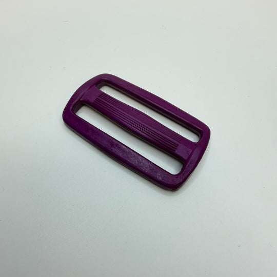 Plastic Belt Buckle Notions - Magenta - Individual
