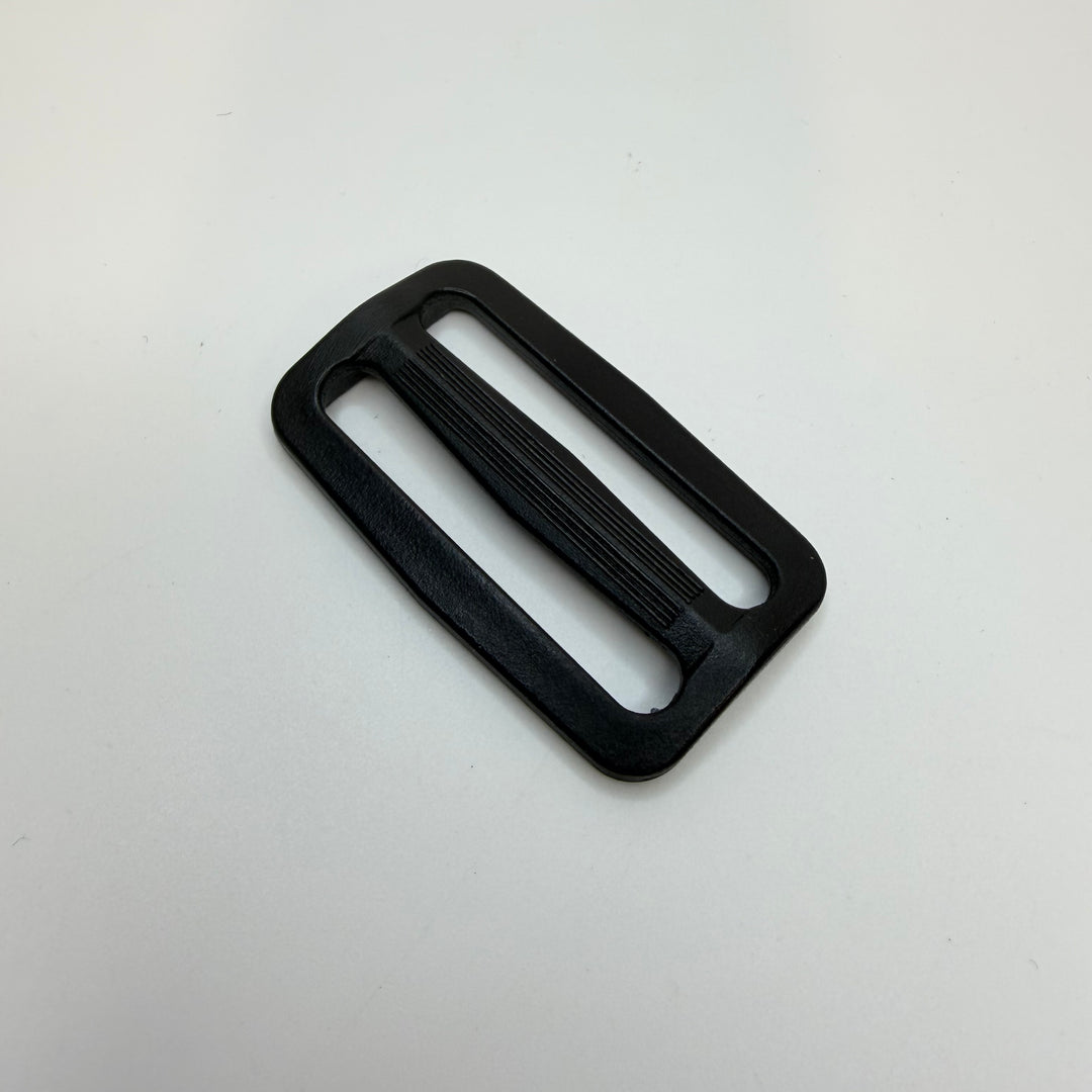 Plastic Belt Buckle Notions - Black - Individual