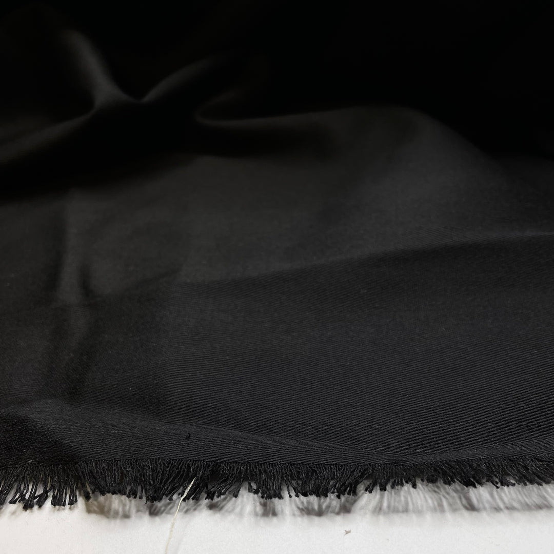 Stiff Upper Lip - Twill Weave Cotton Blend Woven - Black - 2M Bundle - FABCYCLE Deadstock and Sustainble Fabrics and Sewing Supplies