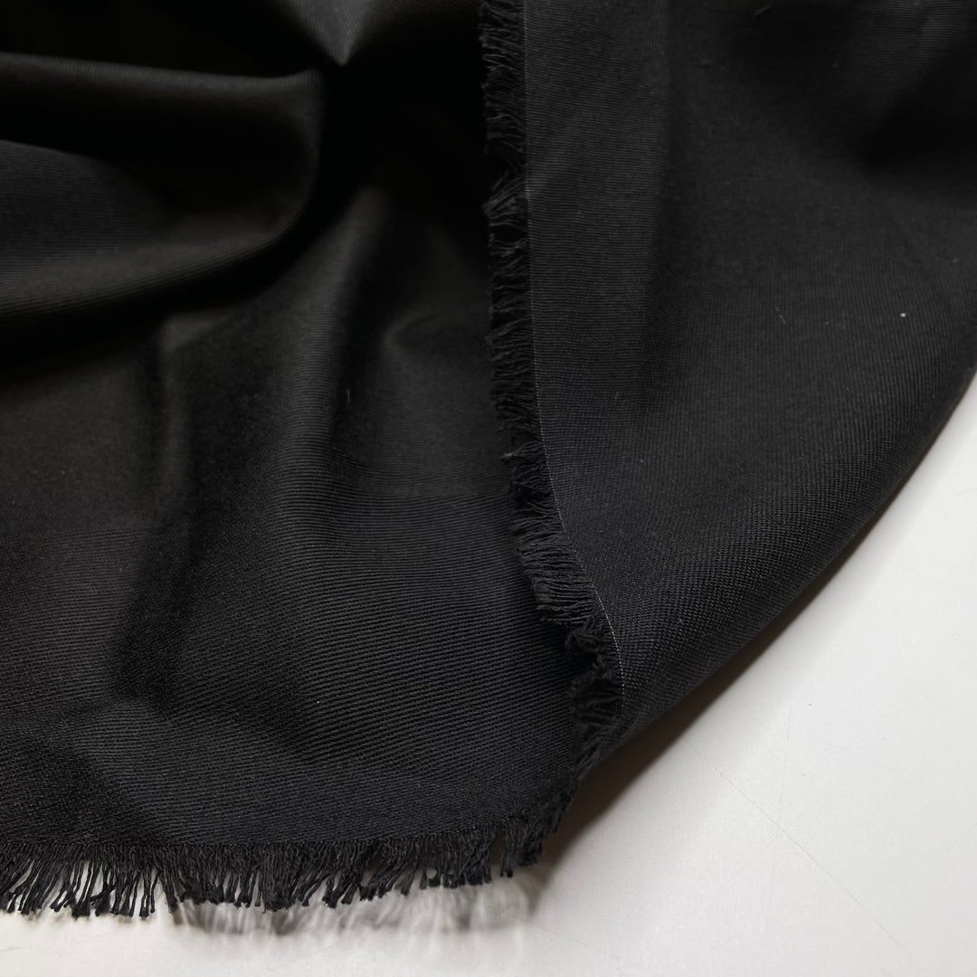 Stiff Upper Lip - Twill Weave Cotton Blend Woven - Black - 2M Bundle - FABCYCLE Deadstock and Sustainble Fabrics and Sewing Supplies