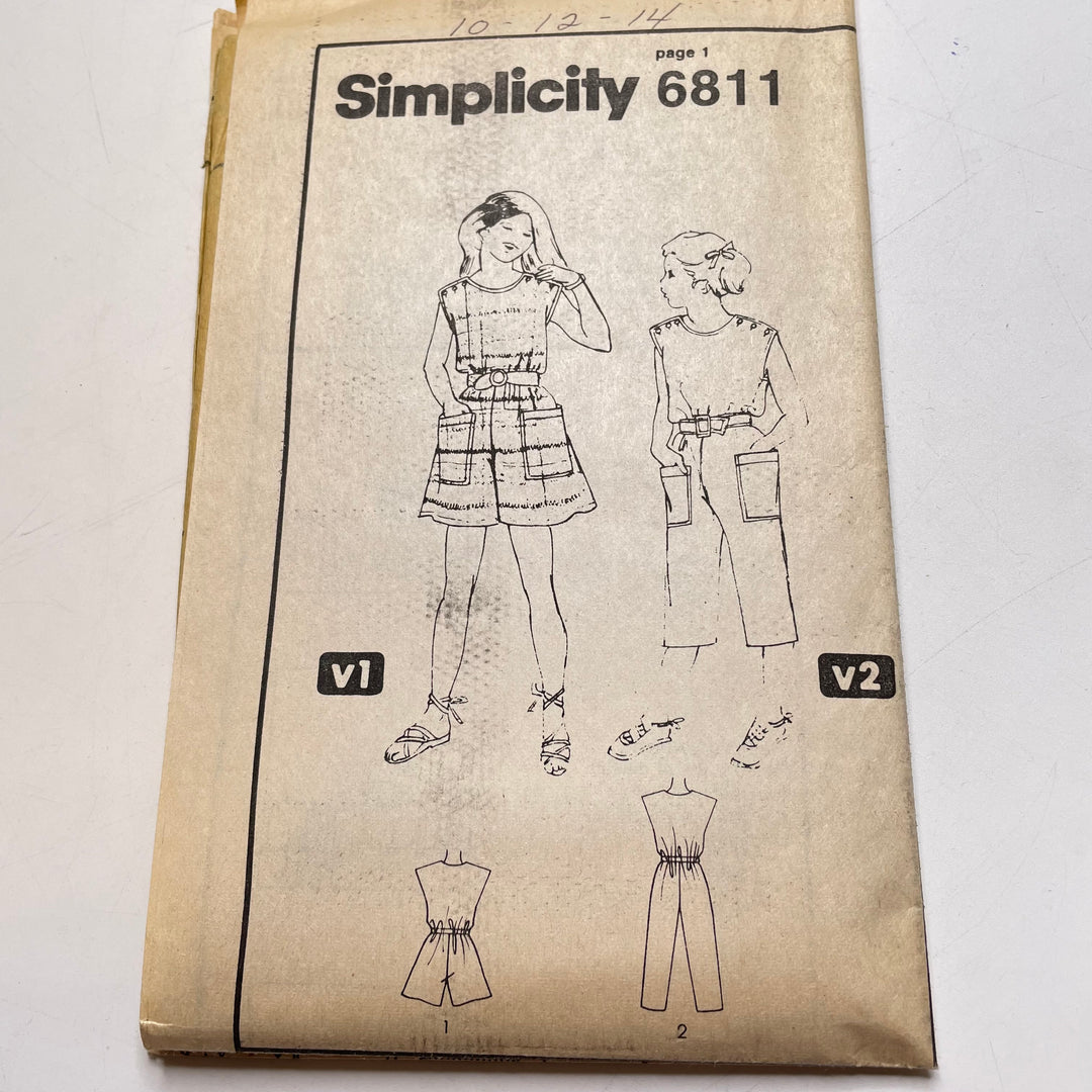 Sewing Pattern - Childrenswear - Simplicity 6811