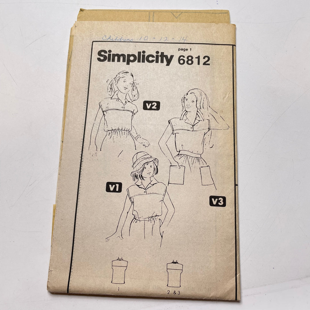 Sewing Pattern - Junior - Simplicity 6812