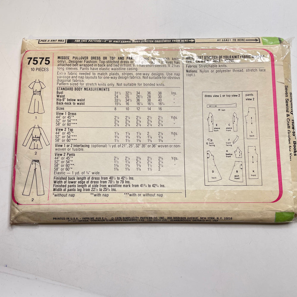 Sewing Pattern - Womenswear - Simplicity 7575