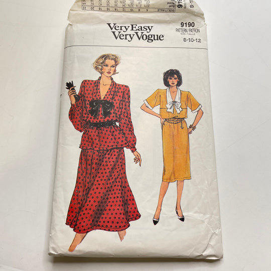 Sewing Pattern - Womenswear - Vogue 9190