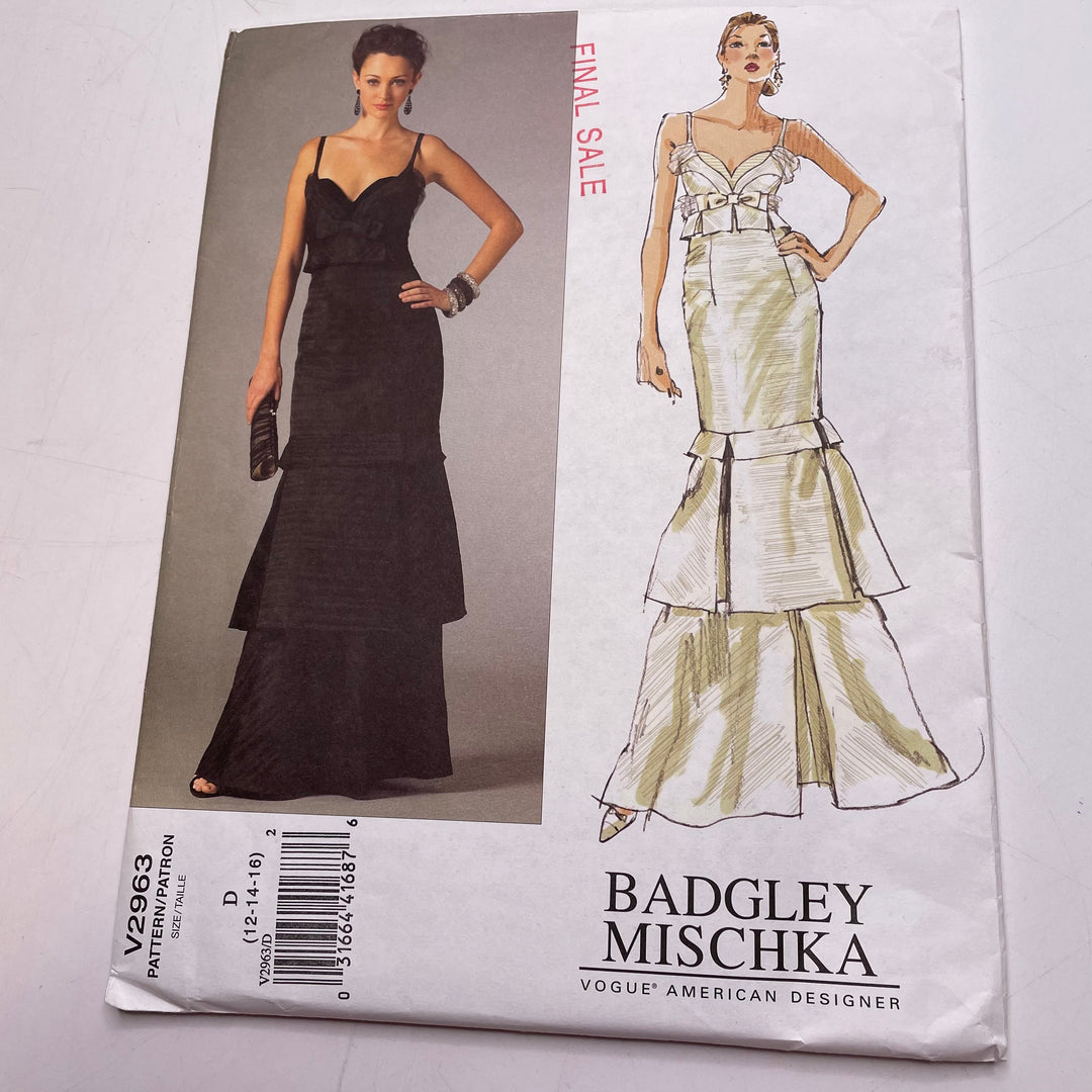 Sewing Pattern - Womenswear - Vogue V2963