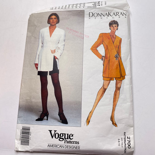 Sewing Pattern - Womenswear - Vogue 2700