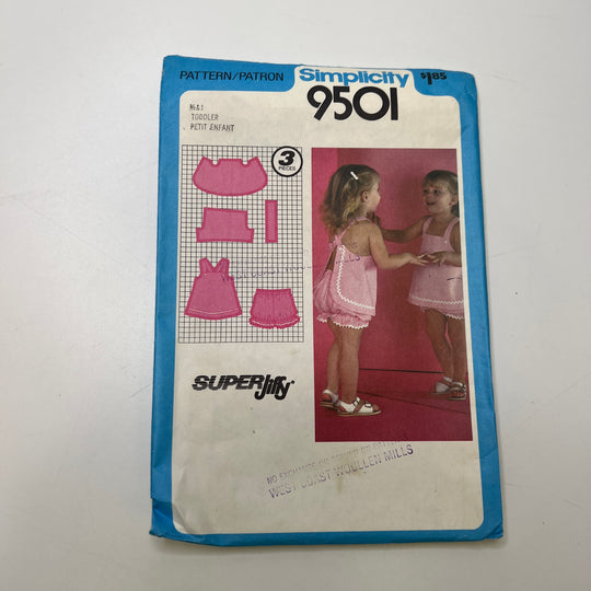 Sewing Pattern - Childrenswear - Simplicity 9501