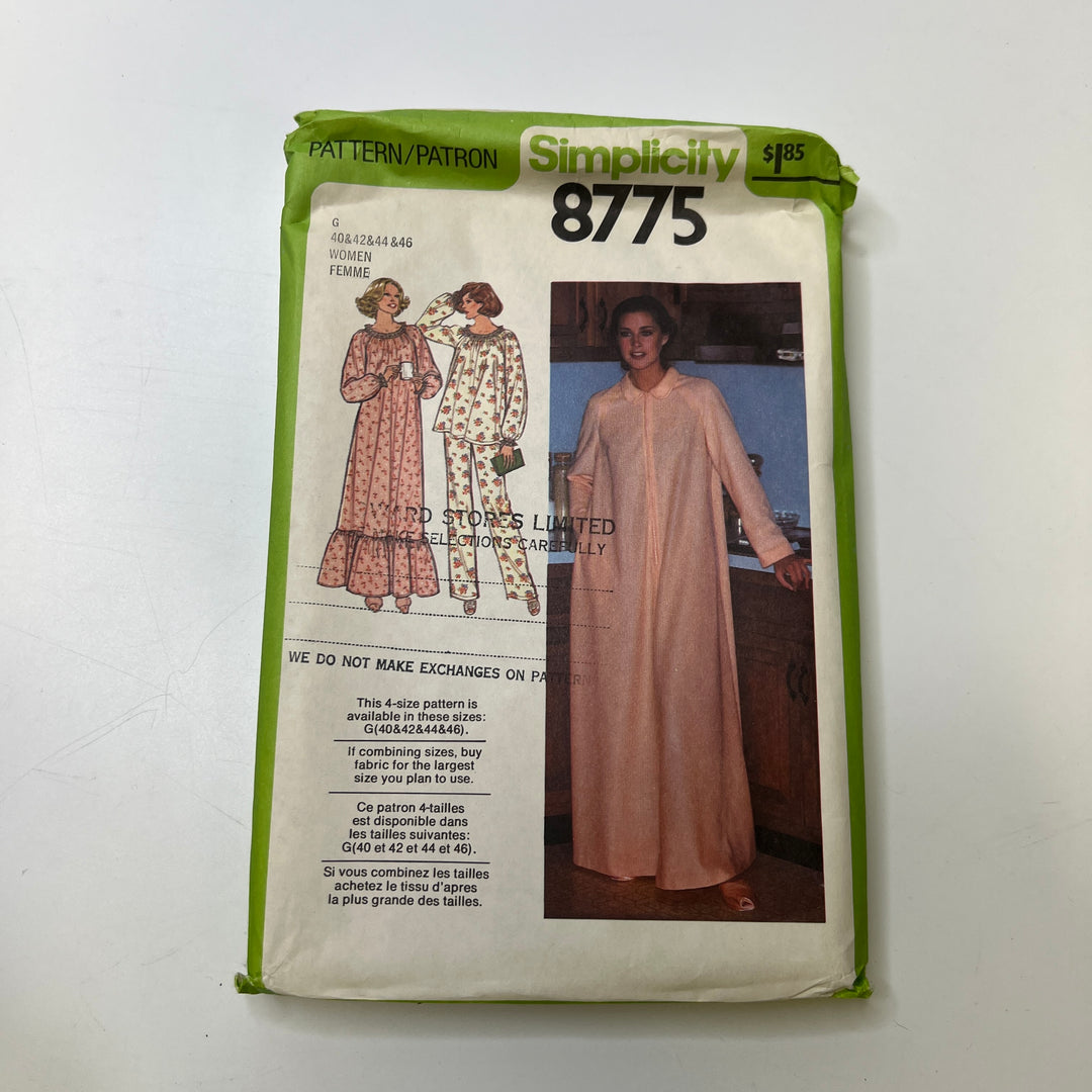Sewing Pattern - Womenswear - Simplicity 8775