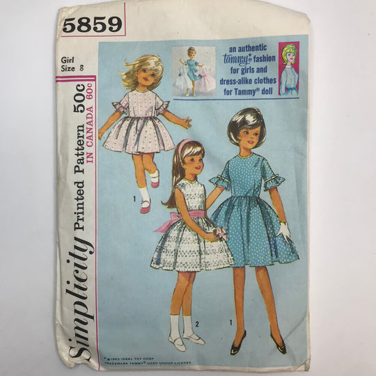 Sewing Pattern - Junior - Simplicity 5859