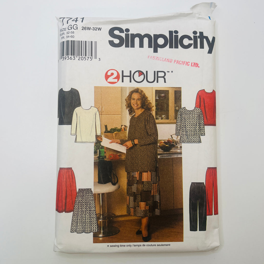 Sewing Pattern - Womenswear - Simplicity 7741