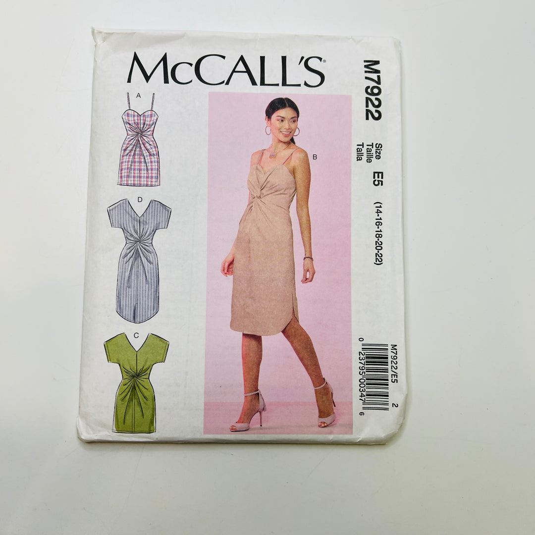 Sewing Pattern - Womenswear - McCall&