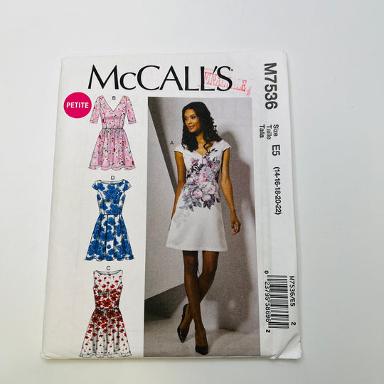 Sewing Pattern - Womenswear - McCall&