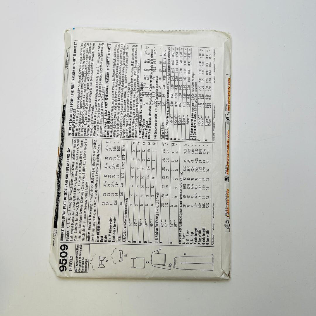 Sewing Pattern - Junior - Simplicity 9509