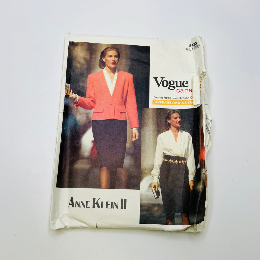 Sewing Pattern - Womenswear - Vogue 2433