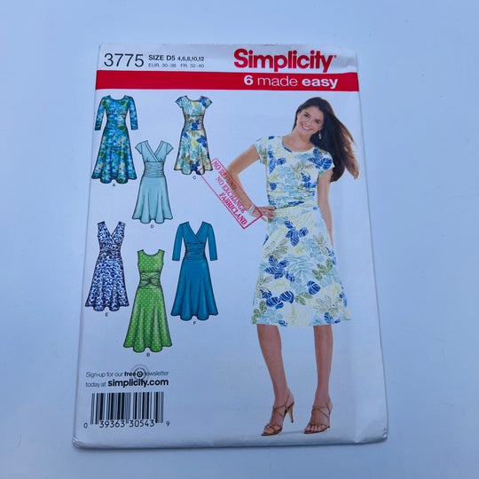 Sewing Pattern - Womenswear - Simplicity 3775