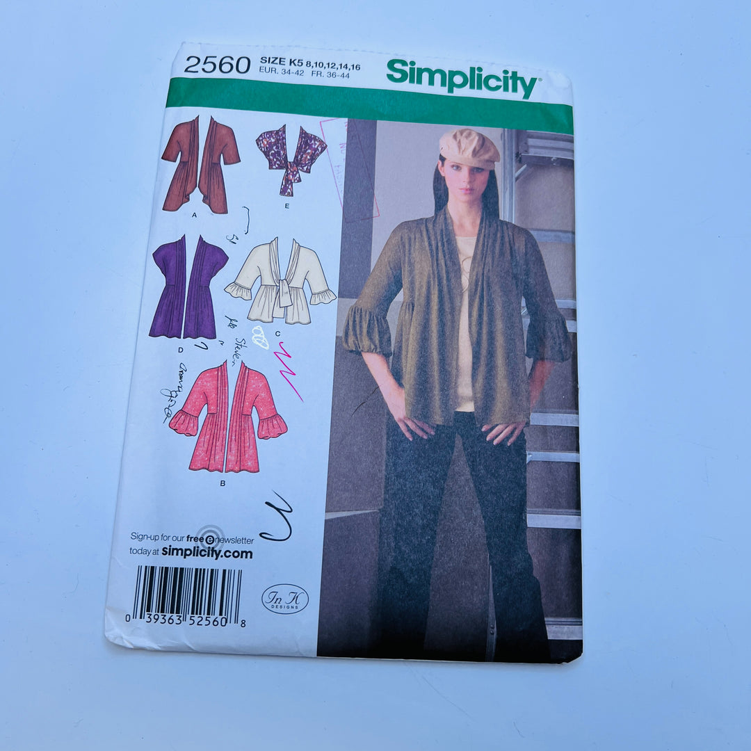 Sewing Pattern - Womenswear - Simplicity 2560