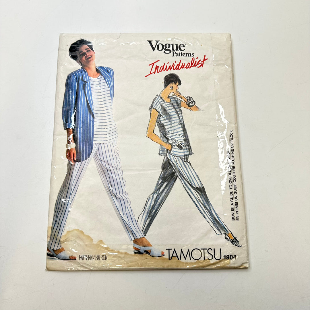 Sewing Pattern - Womenswear - Vogue 1904