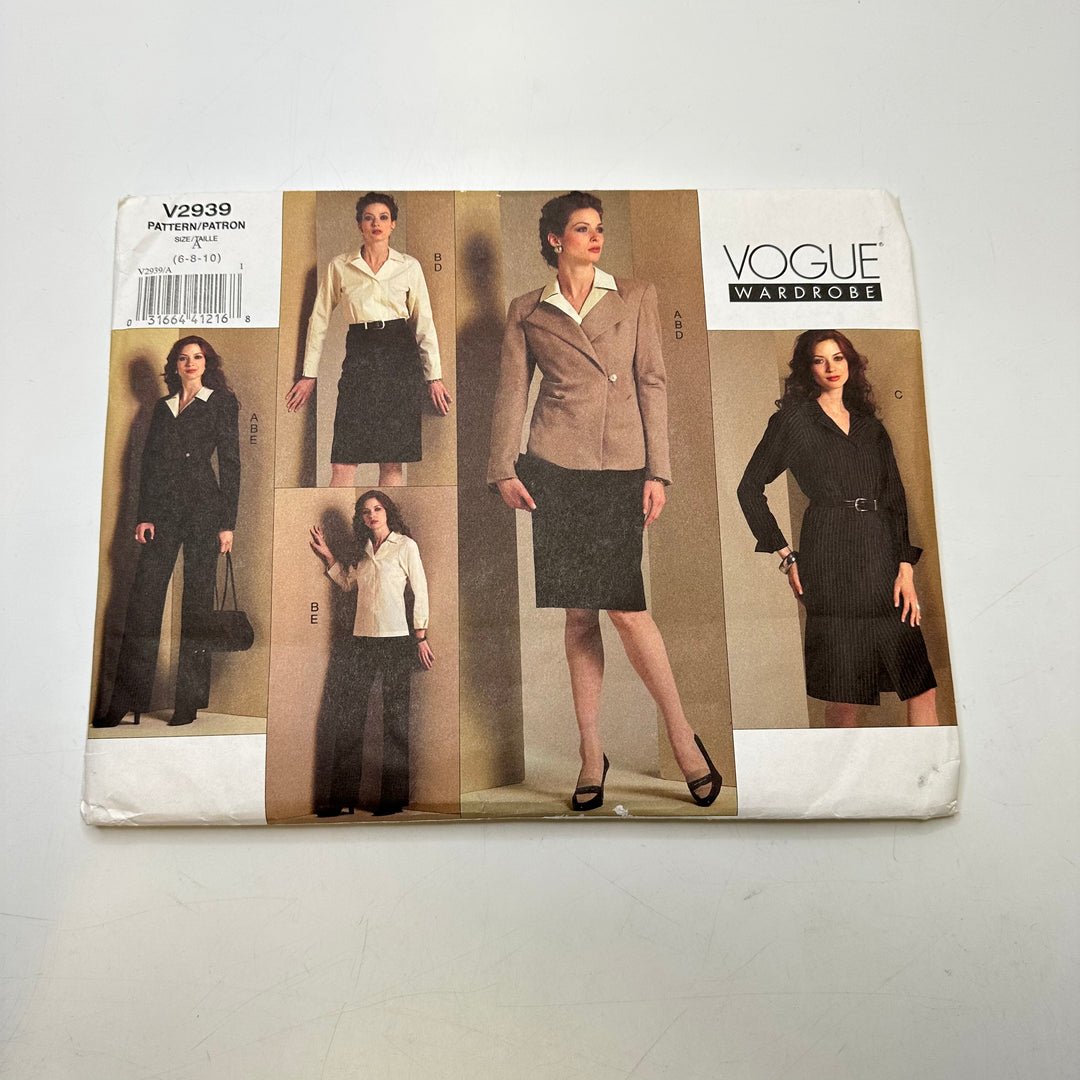Sewing Pattern - Womenswear - Vogue 2939