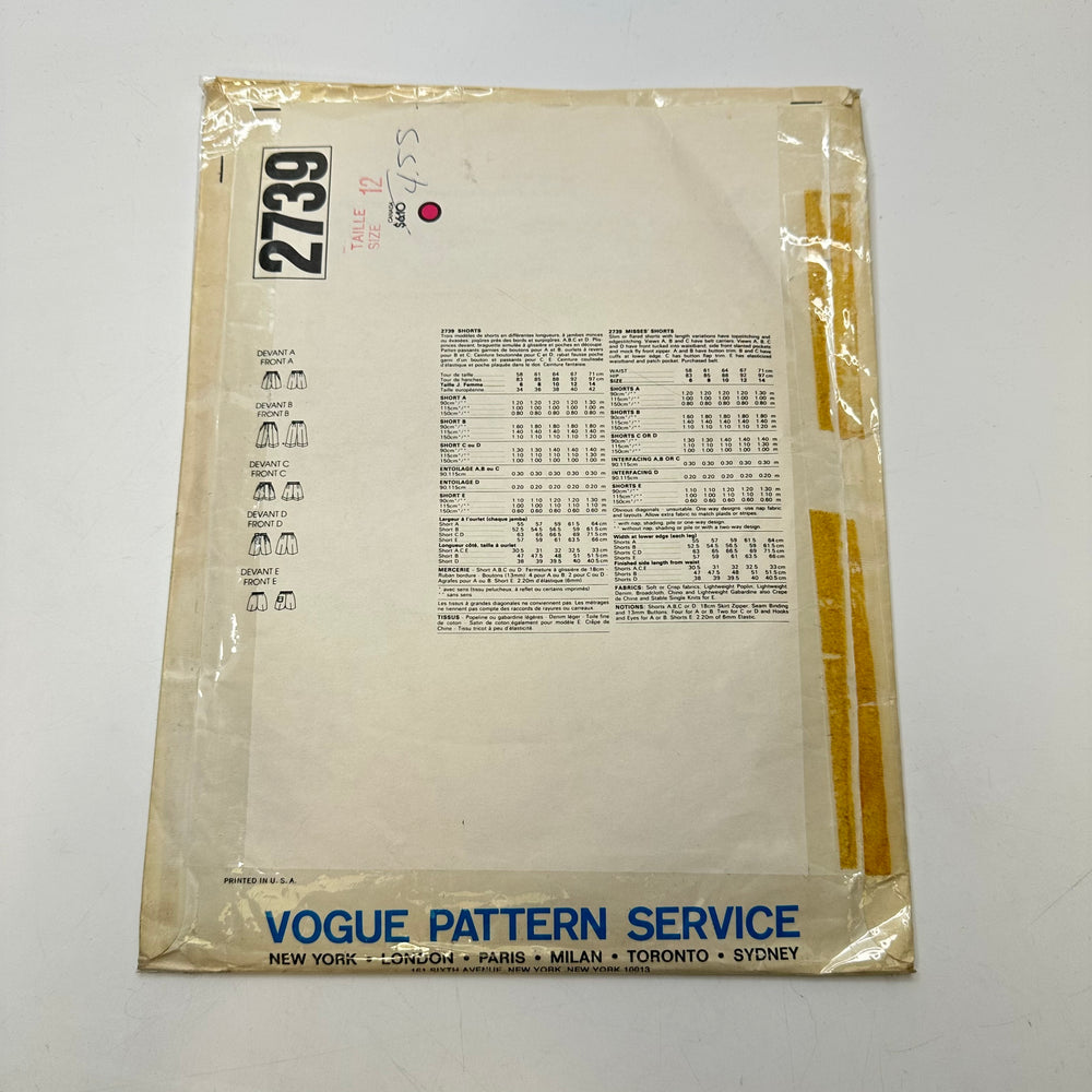 Sewing Pattern - Womenswear - Vogue 2739