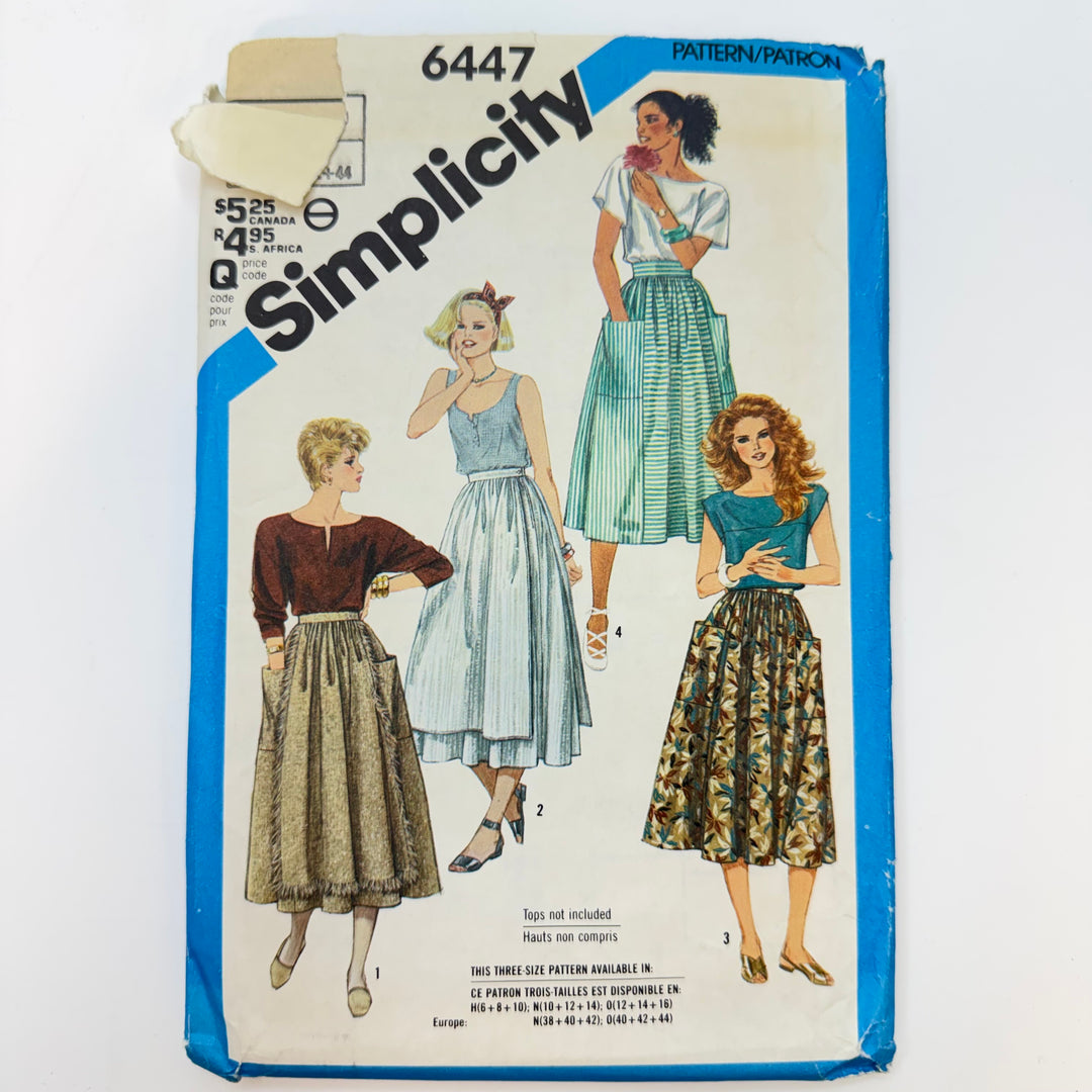 Sewing Pattern - Womenswear - Simplicity 6447