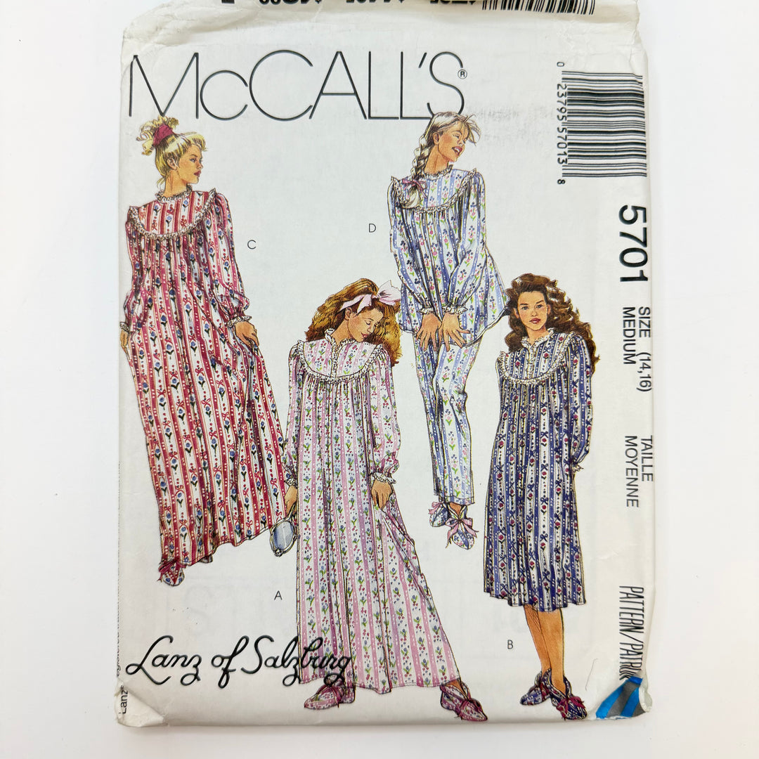 Sewing Pattern - Womenswear - McCall&