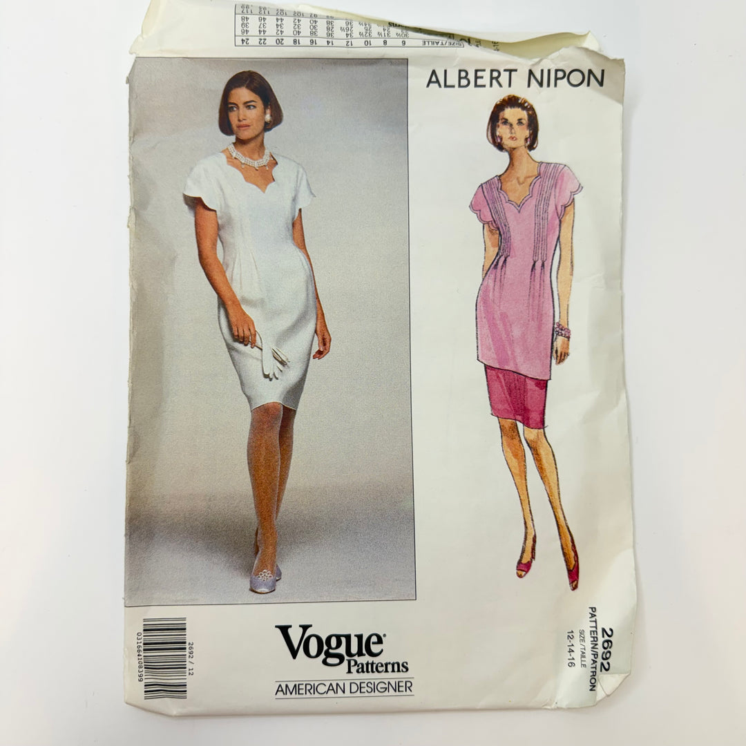 Sewing Pattern - Womenswear - Vogue 2692