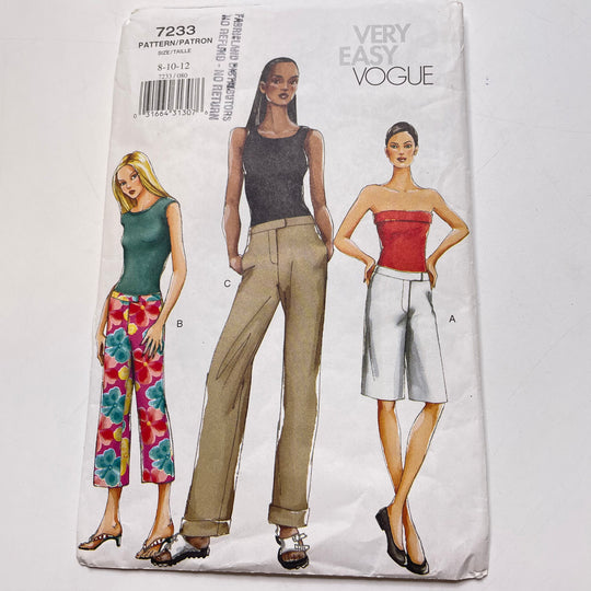 Sewing Pattern - Womenswear - Vogue 7233
