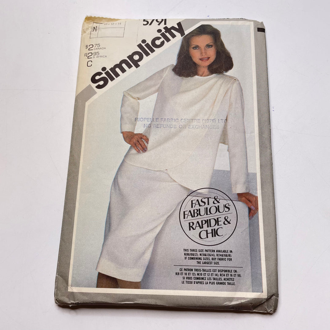 Sewing Pattern - Womenswear - Simplicity 5791