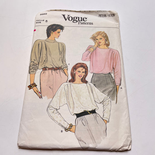 Sewing Pattern - Womenswear - Vogue 8889