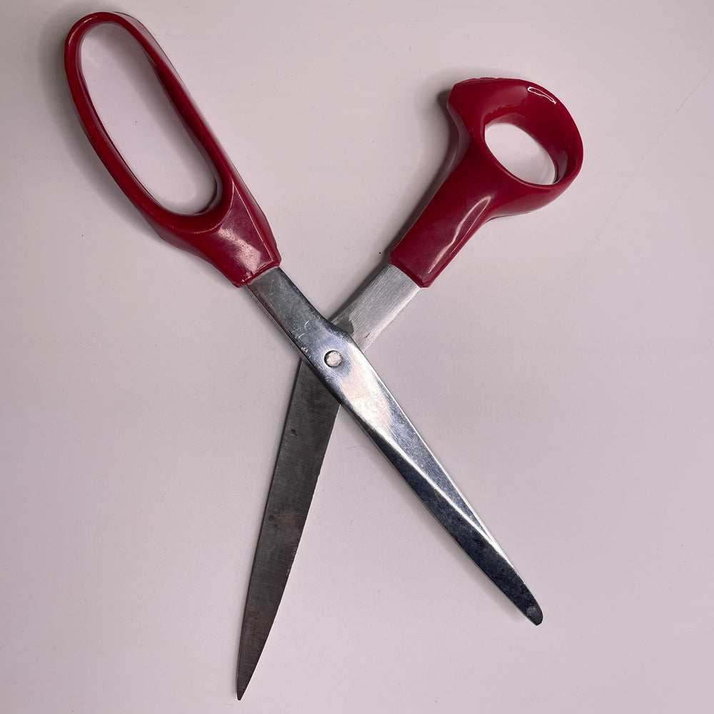Scissors Sewing Tool - Red - Individual