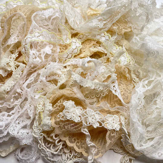 ½" (13mm)   Lace Trim - Cream/Beige - 15 Pack