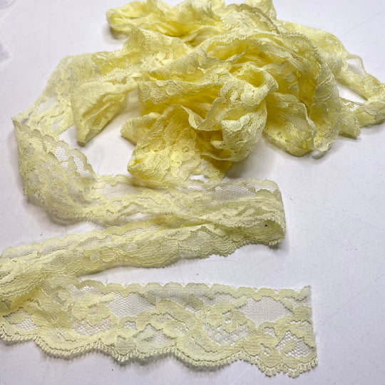 1 ½" (38mm)  Scalloped  Lace Trim - Yellow - 3M Bundle