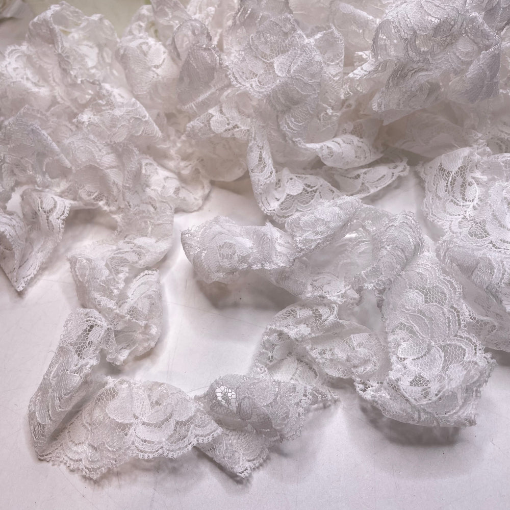 1 ½" (38mm)  Ruffled  Lace Trim - White - 5M Bundle