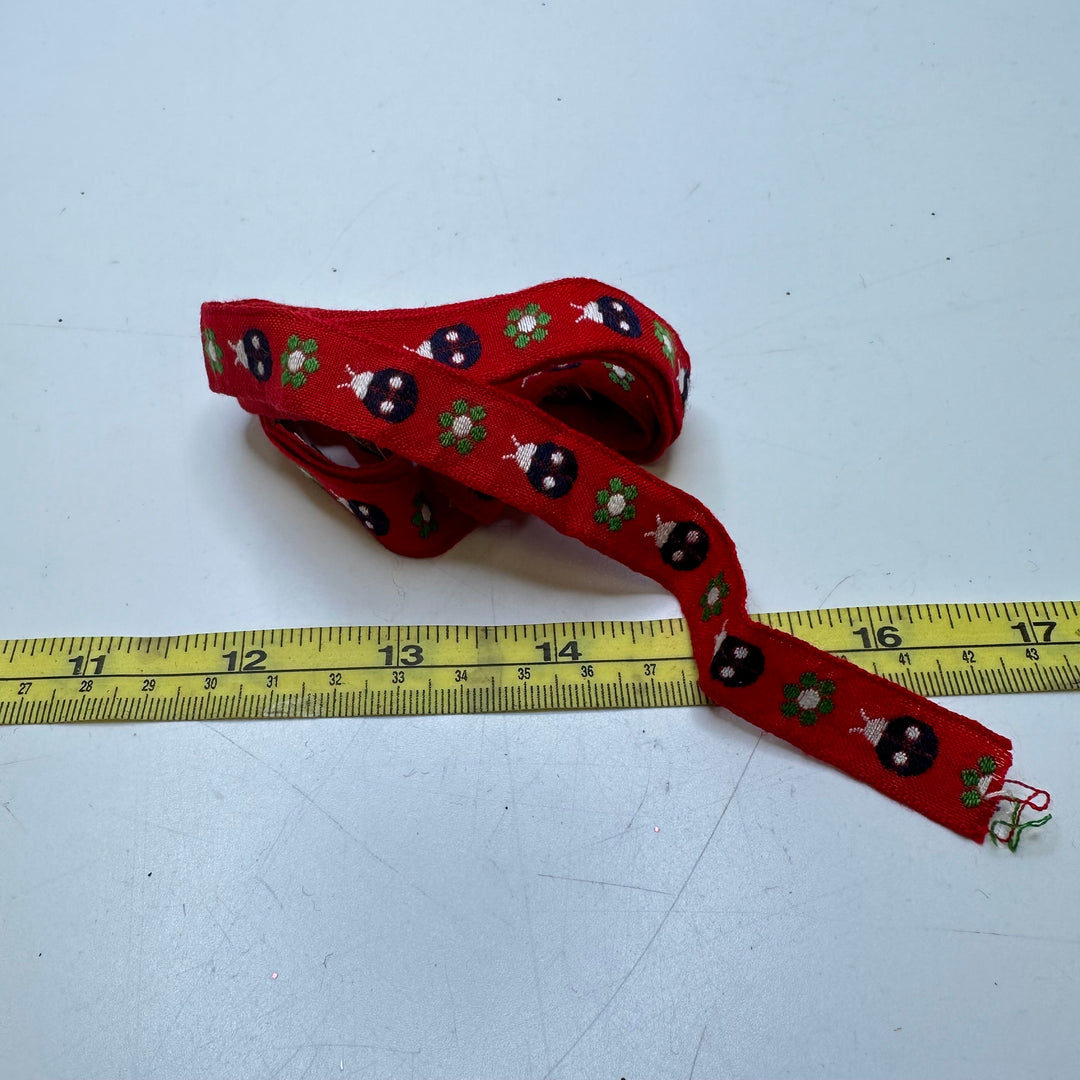 ⅝" (16mm)   Tape Trim - Red Multi - 1.4M Bundle