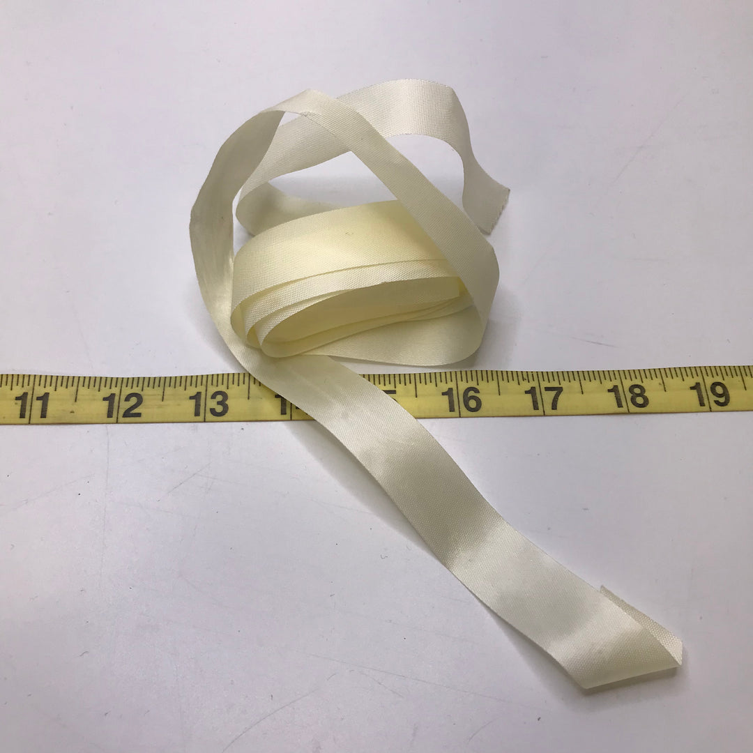 ⅘" (21mm)   Ribbon Trim - Cream - 1.4M Bundle