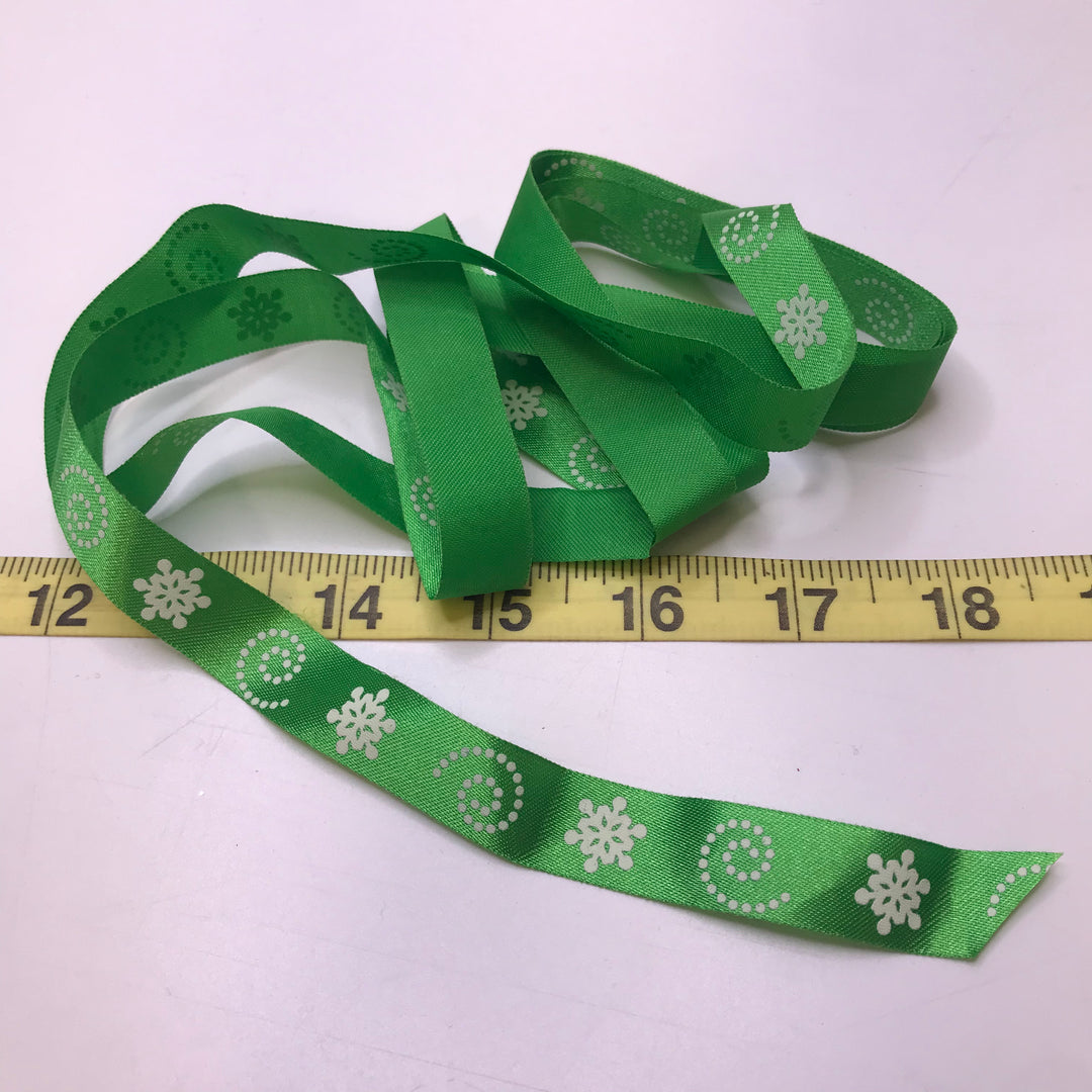 ⅝" (16mm)   Ribbon Trim - White/Green - 1.75M Bundle
