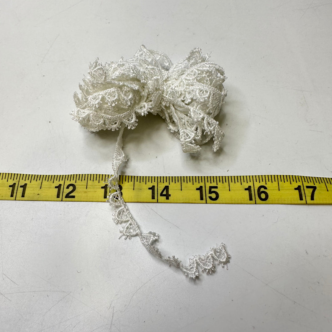 ⅜" (10mm)  Scalloped  Lace Trim - White - 4M Bundle