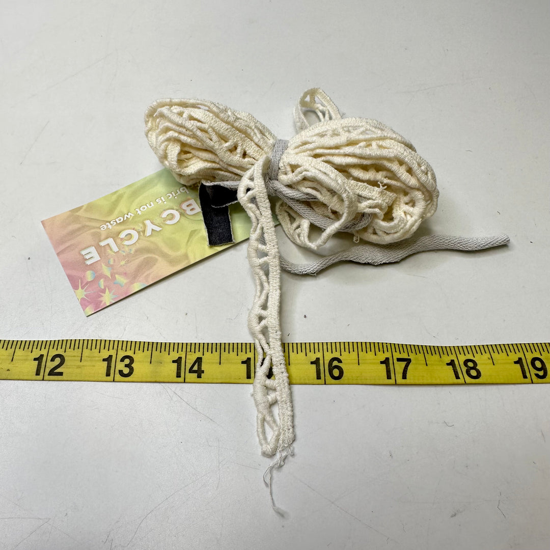 ½" (13mm)  Scalloped  Lace Trim - Cream - 3M Bundle