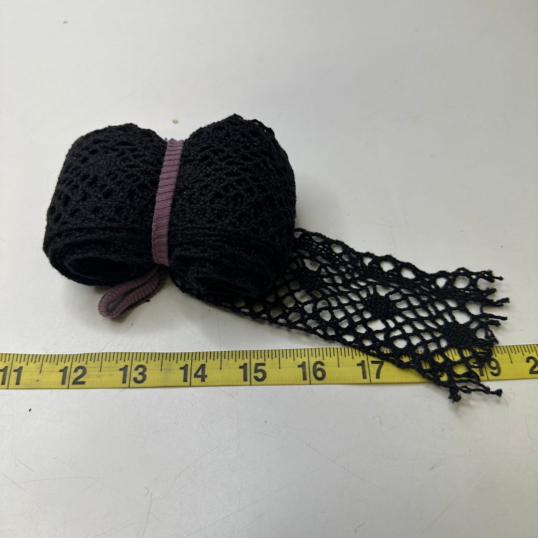 2 ¼" (57mm)  Scalloped Crochet Lace Trim - Black - 4M Bundle